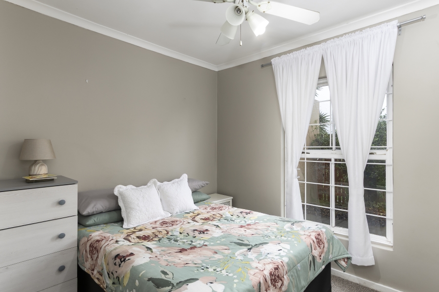 2 Bedroom Property for Sale in Guldenland Western Cape